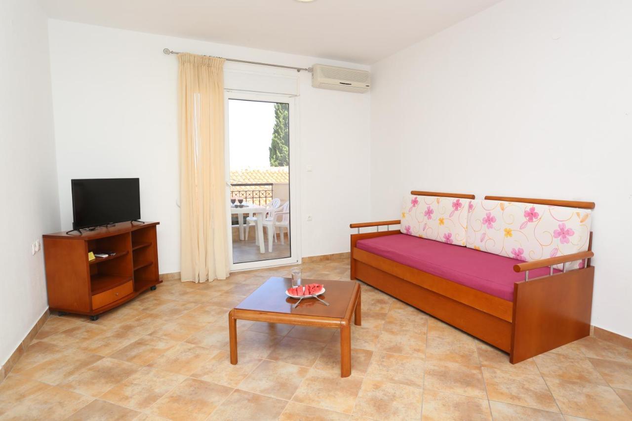 Palia Platia Apartments Pefkochori Eksteriør bilde
